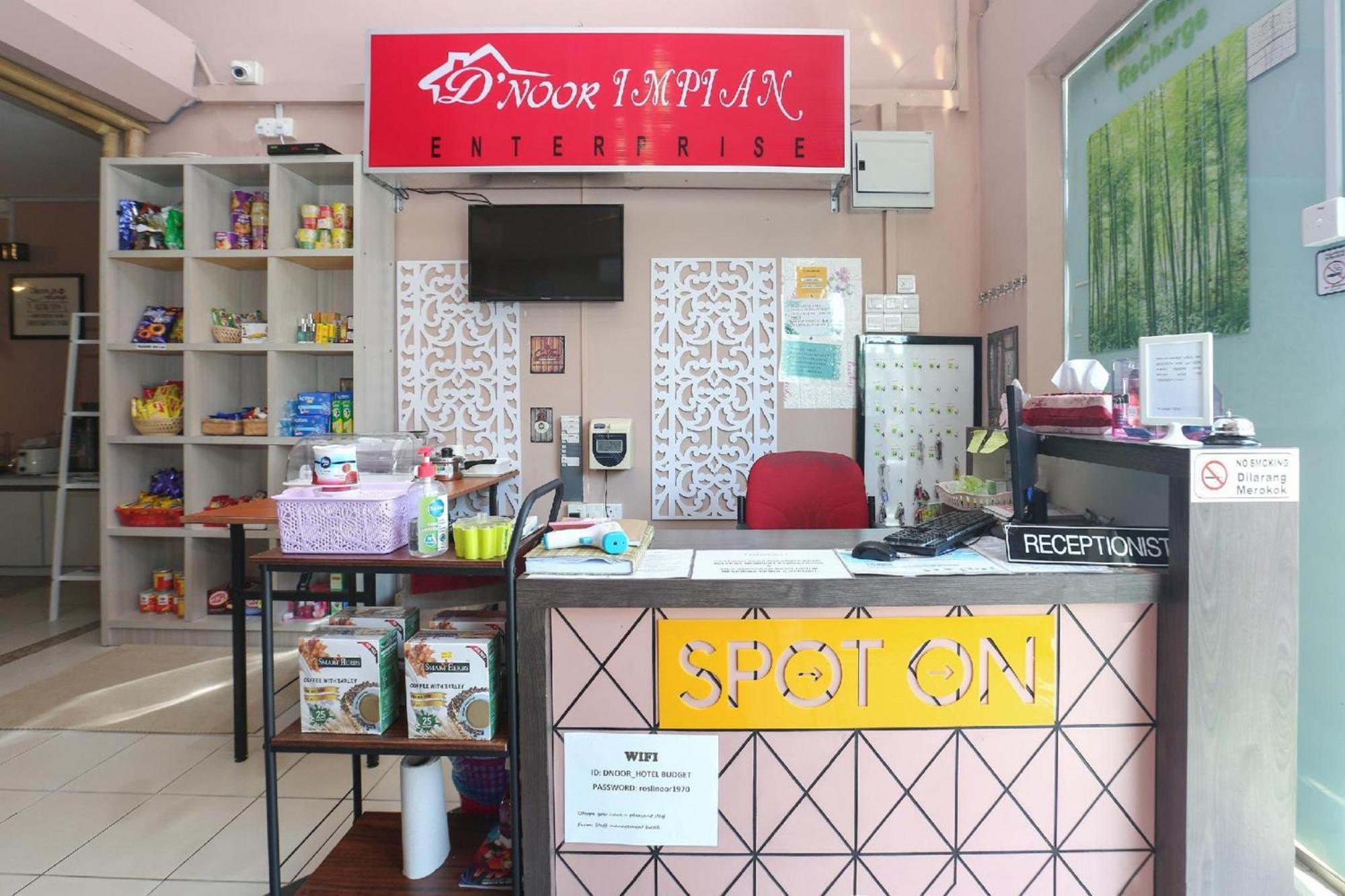 Spot On 89796 D'Noor Budget Inn Kota Bharu Kültér fotó